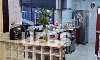 Imagem 5: Casa mobiliada e reformada com 4 quartos - Vila São Jorge Aparecida de Goiânia