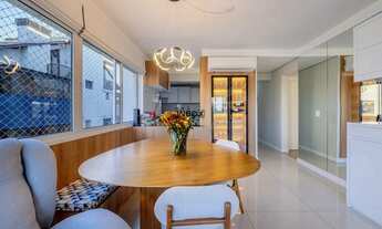 Imagem 3: Apartamento com 96m² de área privativa, 3 dormitórios, 1 suíte, 4 vagas de garagem