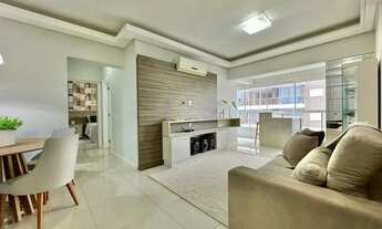 Imagem 1: Apartamento de 2 quartos de frente, vista para o mar no bairro navegantes