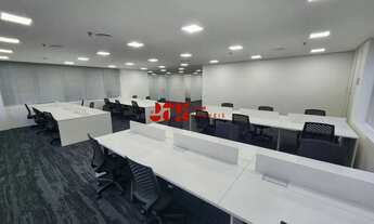 Imagem: Sala comercial na Berrini - 172m², mobiliada