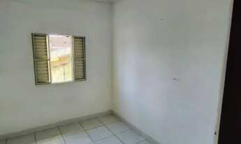 Imagem 2: Casa para Locação em Toledo, Centro, 2 dormitórios, 1 banheiro