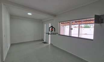 Imagem 2: Sobrado com 4 dormitórios sendo 1 suíte no bairro Nossa Senhora do Perpétuo Socorro em Pin