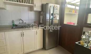 Imagem 4: Sobrado para venda possui 118 metros quadrados com 3 quartos em Medianeira - Porto Alegre