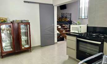 Imagem 3: Casa Exclusiva Próxima à Avenida Getúlio Vargas - Localização Privilegiada em Bauru