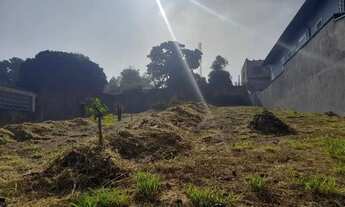 Imagem 4: PRÓXIMO AO COMÉRCIO E AO TRANSPORTE PÚBLICO