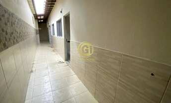 Imagem 3: Casa para locação no Jardim Santa Marina em Jacareí: 2 quartos, 1 sala, 1 banheiro, 2 vaga