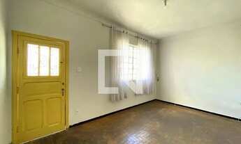 Imagem: Casa à Venda - Sagrada Família, 3 Quartos