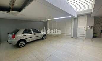 Imagem 7: Casa residencial disponível para locação no bairro Bosque dos Buritis em Uberlândia-MG