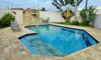 Imagem 2: Casa muito ampla com piscina e a 100m da praia - Cod: 154