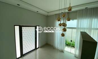 Imagem: Casa á venda no condomínio Jardins Roma