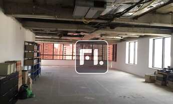 Imagem 4: Conjunto, 180 m² - venda por R$ 2.160.000,02 ou aluguel por R$ 14.000,01/mês - Itaim Bibi