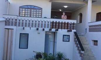 Imagem 3: Belo Sobrado c/ 4 dormitórios, 1 Suite e Piscina - Jd. Santa Clara