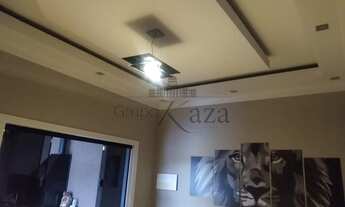 Imagem 1: Este imóvel está localizado no Jardim Santa Júlia,próximo de tudo que você precisar para v