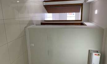 Imagem 3: Sala/Conjunto para aluguel e venda possui 68 metros quadrados com 2 quartos