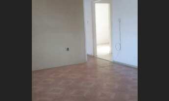 Imagem 2: Casa com 3 dormitórios, terreno inteiro