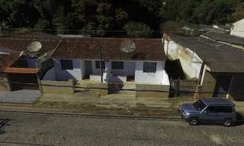 Imagem: Casa ao lado do hospital escola em Valença
