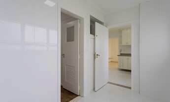 Imagem 7: Apartamento com 3 dormitórios e 1 suíte na Vila Mariana com 2 vagas - Próximo do Pq. Ibira