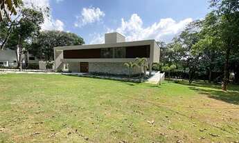 Imagem 7: Casa de condomínio para venda possui 715 metros quadrados com 5 quartos