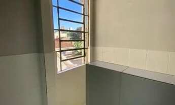 Imagem 3: Apartamento com 1 dormitório para alugar, 65 m² por R$ 860,00/mês - Vila Goes - Londrina/P