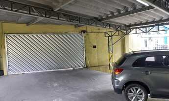 Imagem 5: Casa para aluguel e venda possui 540 metros quadrados com 6 quartos em parque 10 -