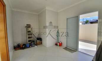 Imagem 6: Casa de condomínio Terras do Vale térrea para venda tem 140 metros quadrados com 3 quartos