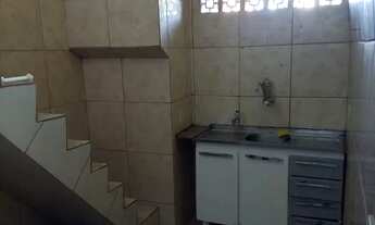 Imagem 2: Vendo casa no jardim redentor beco Coelho branco 131