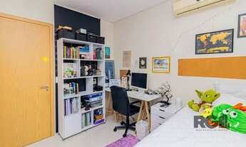 Imagem 7: Apartamento 2 dormitórios, com suíte, 68,44m², vista, com sol da manhã, Sacada com churras