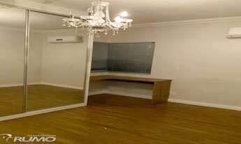 Imagem 4: Casa com terreno grande e excelente acabamento