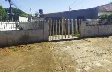 Imagem 3: Vendo casa, ótima localização oportunidade para quem quer investir em venda ou aluguel