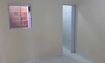 Imagem 7: Vende-se um excelente lote 300m² com casa de 2qts BARATO, na chácara 116 cond fec conj 5 Á