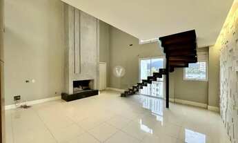 Imagem 2: Ampla cobertura duplex com 4 dormitórios, espaço gourmet e terraço com piscina