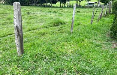 Imagem 7: T.e - Vende-se excelente terreno 100% plano