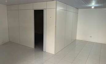 Imagem 2: CASA EM ALVENARIA 60 M2 - ALMIRANTE TAMANDARÉ - PRÓXIMO AO SUPERMERCADO TORRES