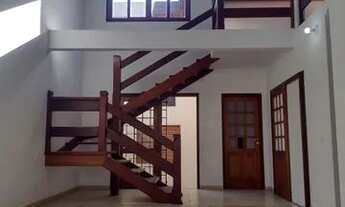 Imagem 3: Térrea com churrasqueira em local tranquilo