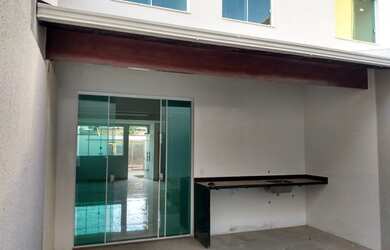 Imagem 6: CASA INDEPENDENTE, 3 QUARTOS, SUÍTE, VARANDA, TERRAÇO CHURRASQUEIRA, 2 VAGAS NO SANTA AMÉL