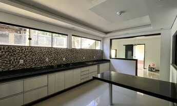 Imagem 5: Casa alto padrão próximo a BR-470