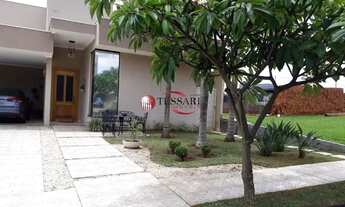 Imagem 2: Casa para vender no Condomínio Buona Vita com 230m² de construção. 4 dormitórios sendo 1 s