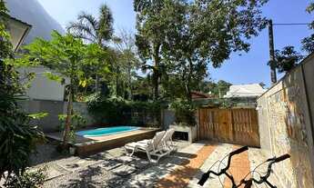 Imagem: Casa em condomínio - 3 Suítes - Vargem