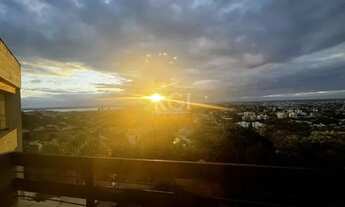 Imagem 2: Casa 3 dor. sendo 1 suite, piscina, com vista panorâmica no Morro Apamecor