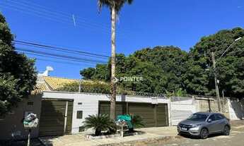 Imagem: Casa com 6 dormitórios para alugar, 488