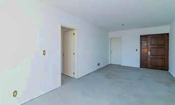 Imagem 5: Apartamento com 3 Dormitorio(s) localizado(a) no bairro Três Figueiras em Porto Alegre