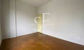 Imagem 6: Andaraí - Rua Silva Teles - Apartamento desocupado, quarto e sala, dependência - Próximo a