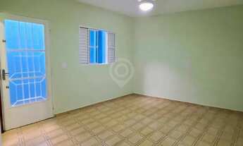 Imagem 2: Casa de rua : / Residencial / Jardim Palladino