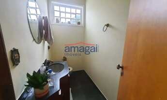 Imagem 6: Sobrado em Jacareí, no bairro Jardim Siesta, à venda