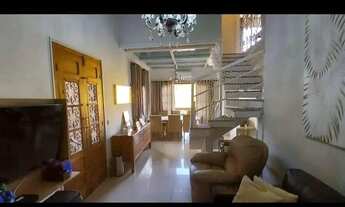 Imagem 7: Sobrado à venda em Cotia, Jardim Semiramis, com 3 suítes, com 180 m², Não Está Em Condomín