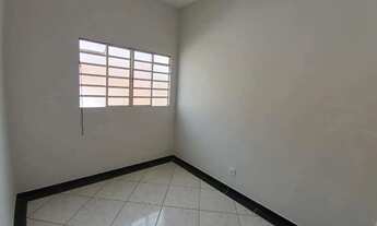 Imagem 4: Casa para aluguel em Montes Claros-MG, no bairro Dona Gregória, 02 Quarto(s