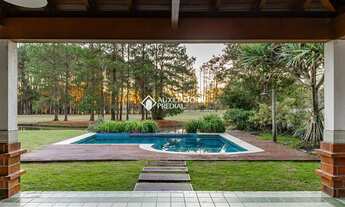 Imagem: Casa em Condomínio 4 quartos no bairro