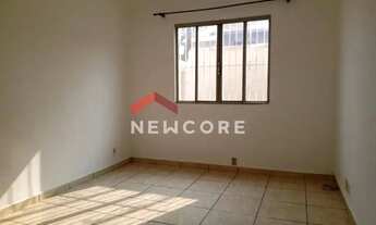 Imagem: Apartamento em Rua Dona Licínia Teixeira