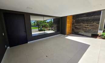 Imagem 3: Casa de condomínio para venda tem 241 metros quadrados