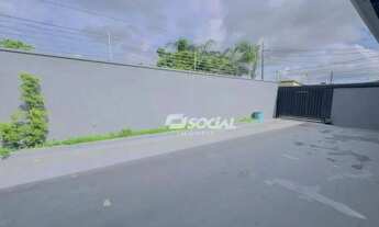 Imagem 5: Linda casa recem reformada para locaçao com robusto sistema de energia solar e localização